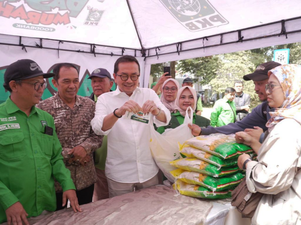 Pasar Murah DPW PKB Jawa Barat di Rusunawa Kota Cimahi